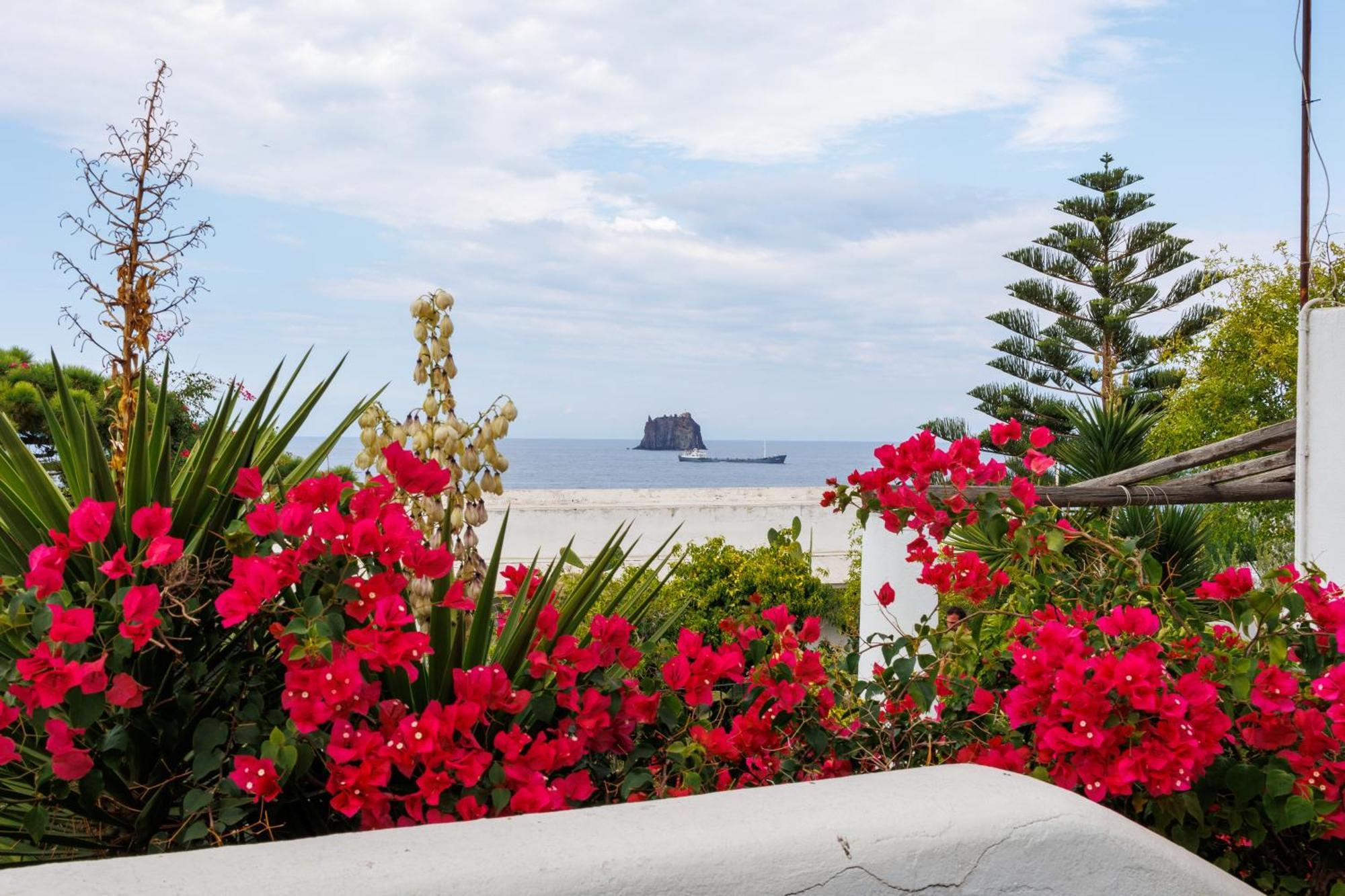 La Sirenetta Park Hotel Stromboli Exterior foto